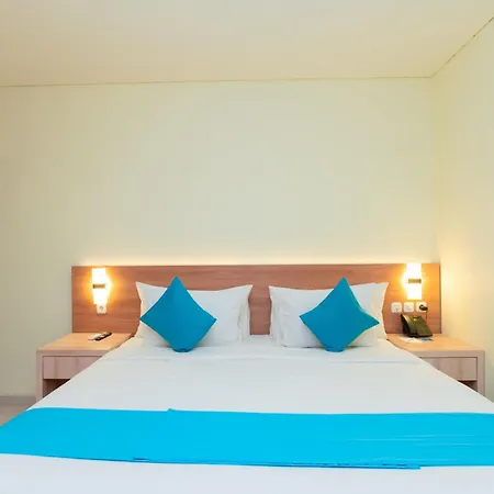 Zasgo Hotel Labuan Bajo Exterior photo