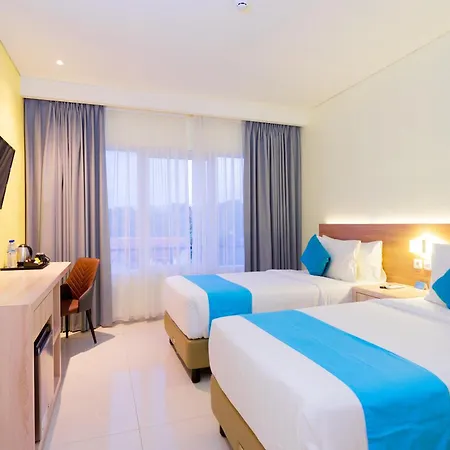 Zasgo Hotel Labuan Bajo Exterior photo